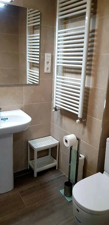 Laia Home Garaje Y Wifi Barakaldo Spagna